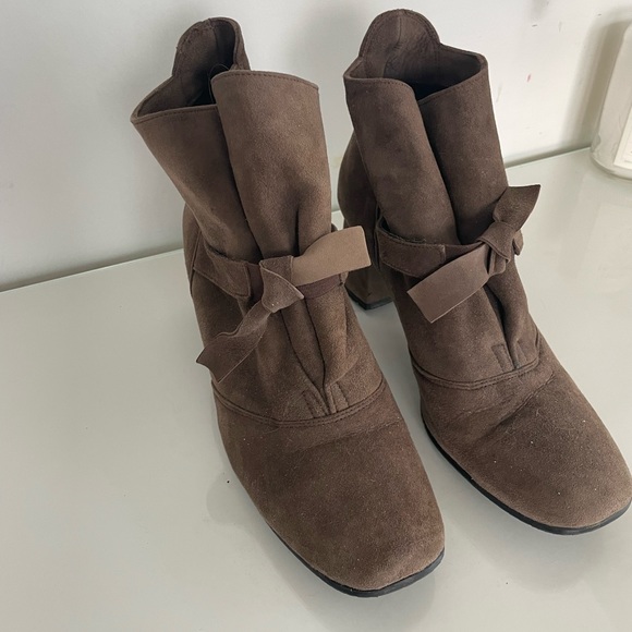 Brown Bueno size 41 booties - Picture 2 of 2